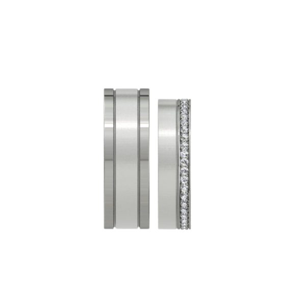 Platinum wedder set with 45 small diamonds